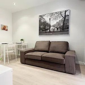 Apartment Miquel Angel - Apartments Next To Camp Nou, Barcelona